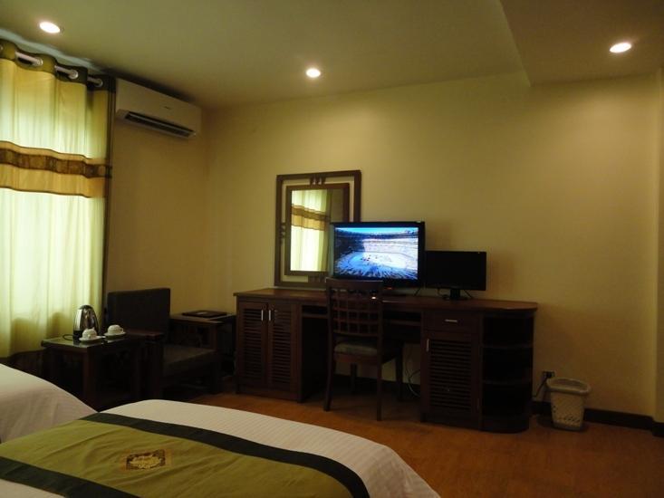 Prince Hanoi Hotel Экстерьер фото